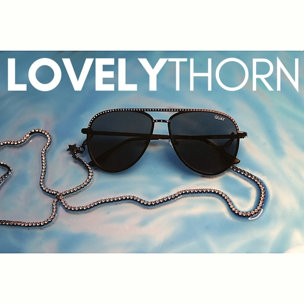 QUAY // ltd ed lizzo luxe rhinestone aviators matte black frame smoke lenses